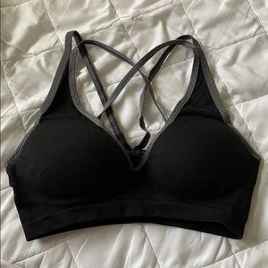 Victoria’s Secret PINK criss cross back sports bra
